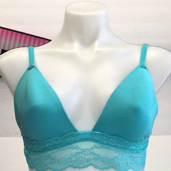 New Victoria’s Secret bralette light padded - Picture 1 of 3